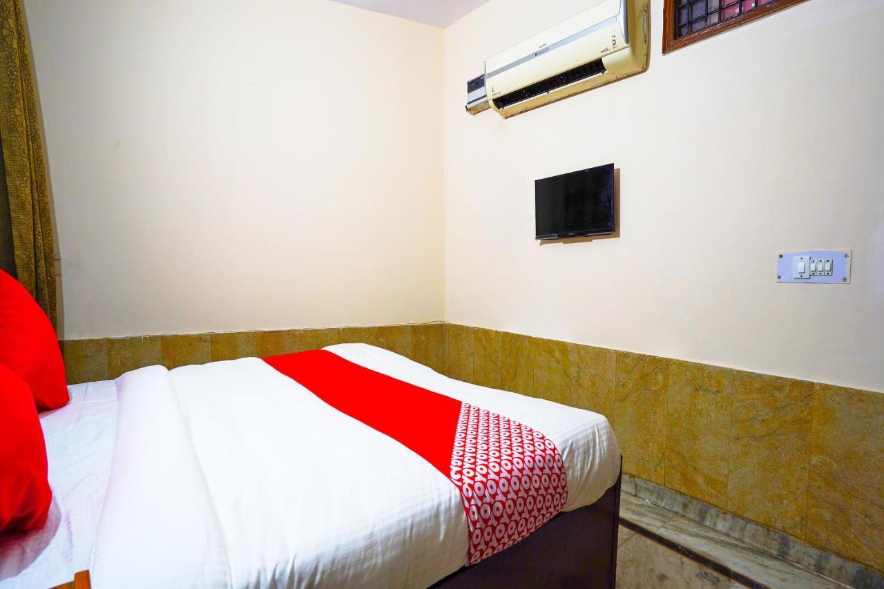 ניו דלהי Hotel O Kanak Palace מראה חיצוני תמונה