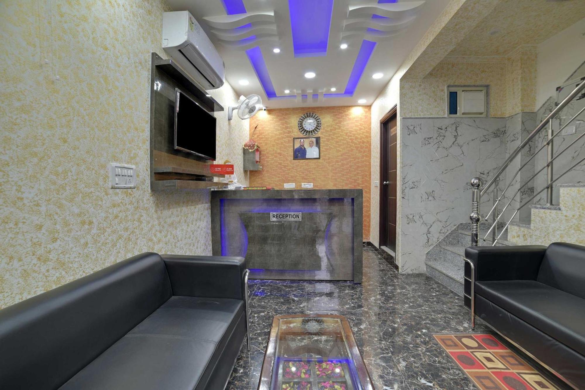 ניו דלהי Hotel O Kanak Palace מראה חיצוני תמונה