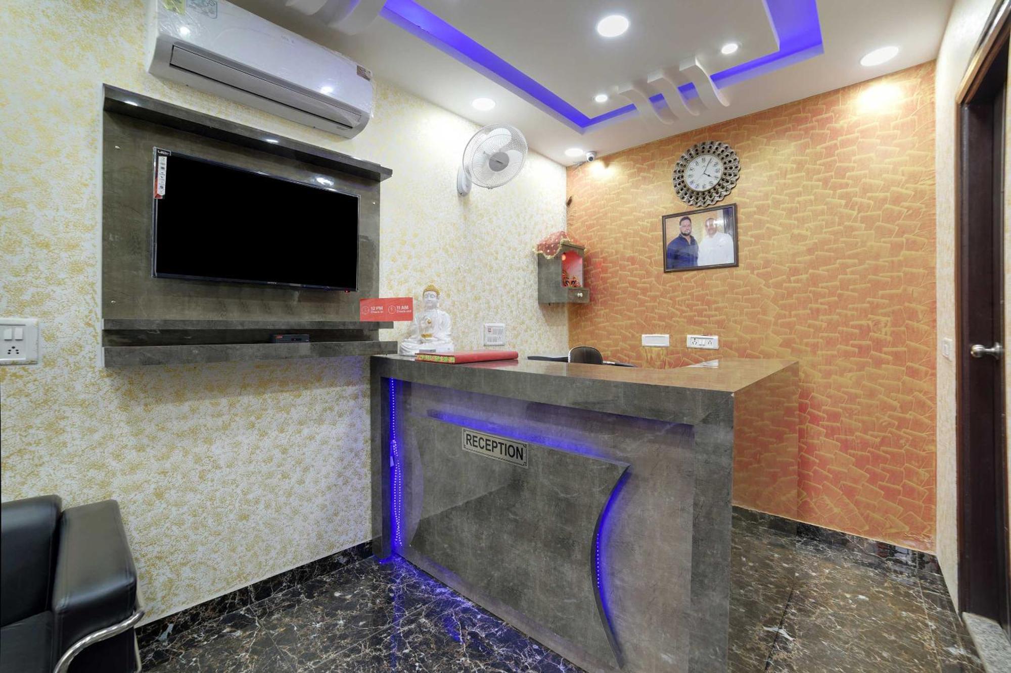 ניו דלהי Hotel O Kanak Palace מראה חיצוני תמונה