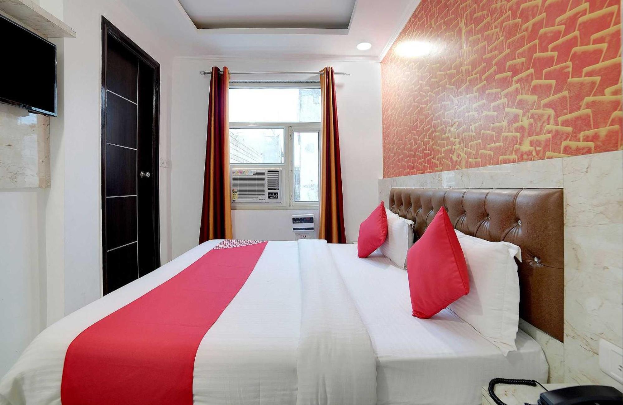 ניו דלהי Hotel O Kanak Palace מראה חיצוני תמונה