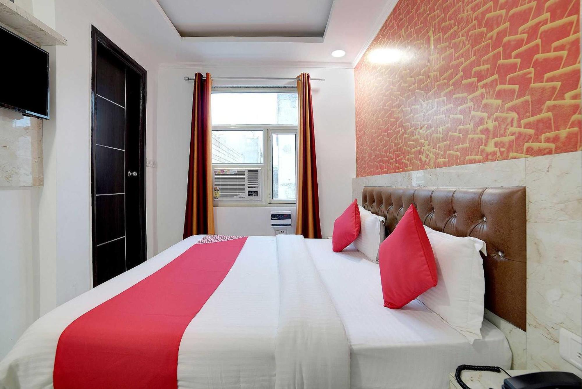 ניו דלהי Hotel O Kanak Palace מראה חיצוני תמונה