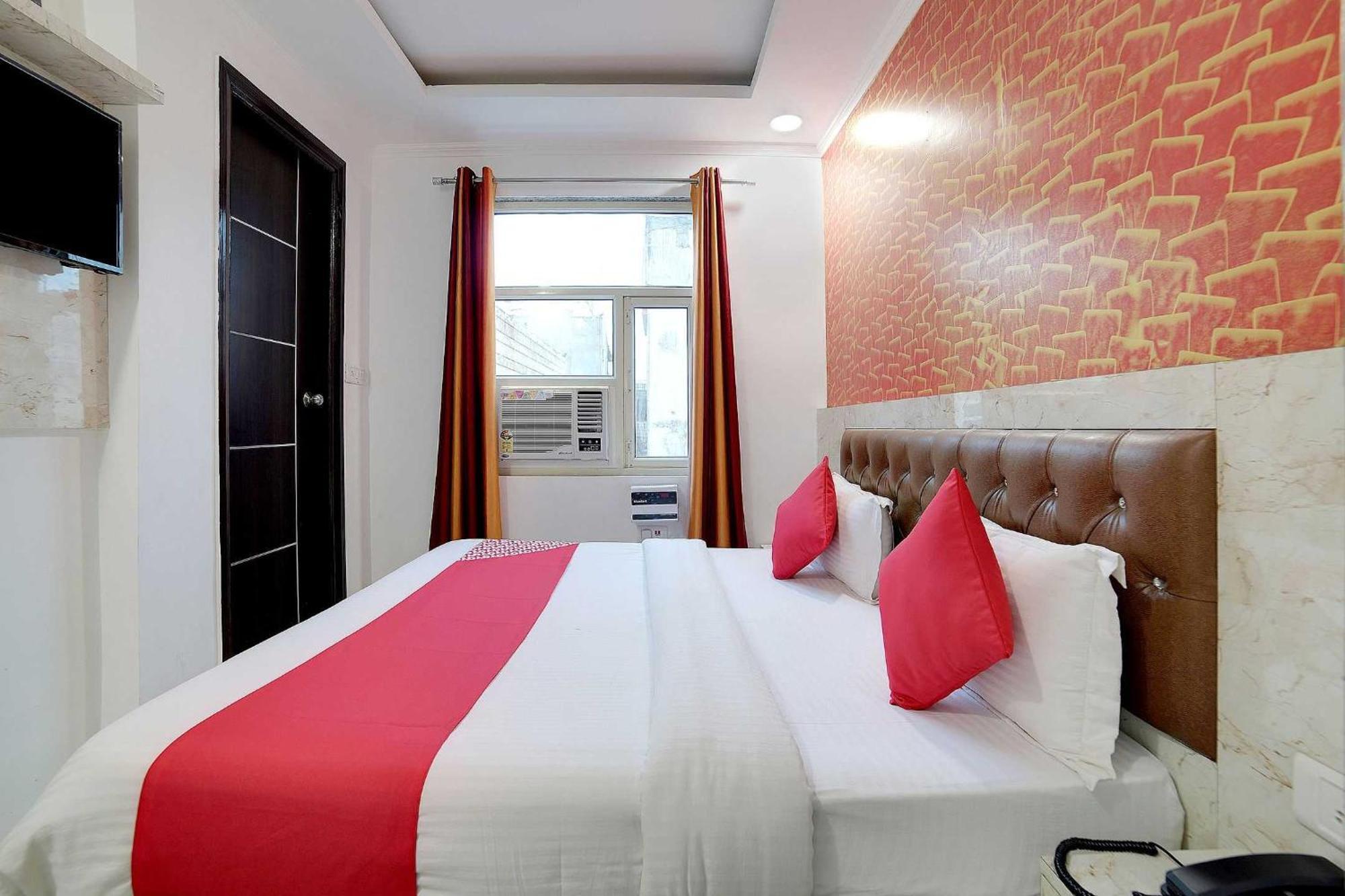ניו דלהי Hotel O Kanak Palace מראה חיצוני תמונה