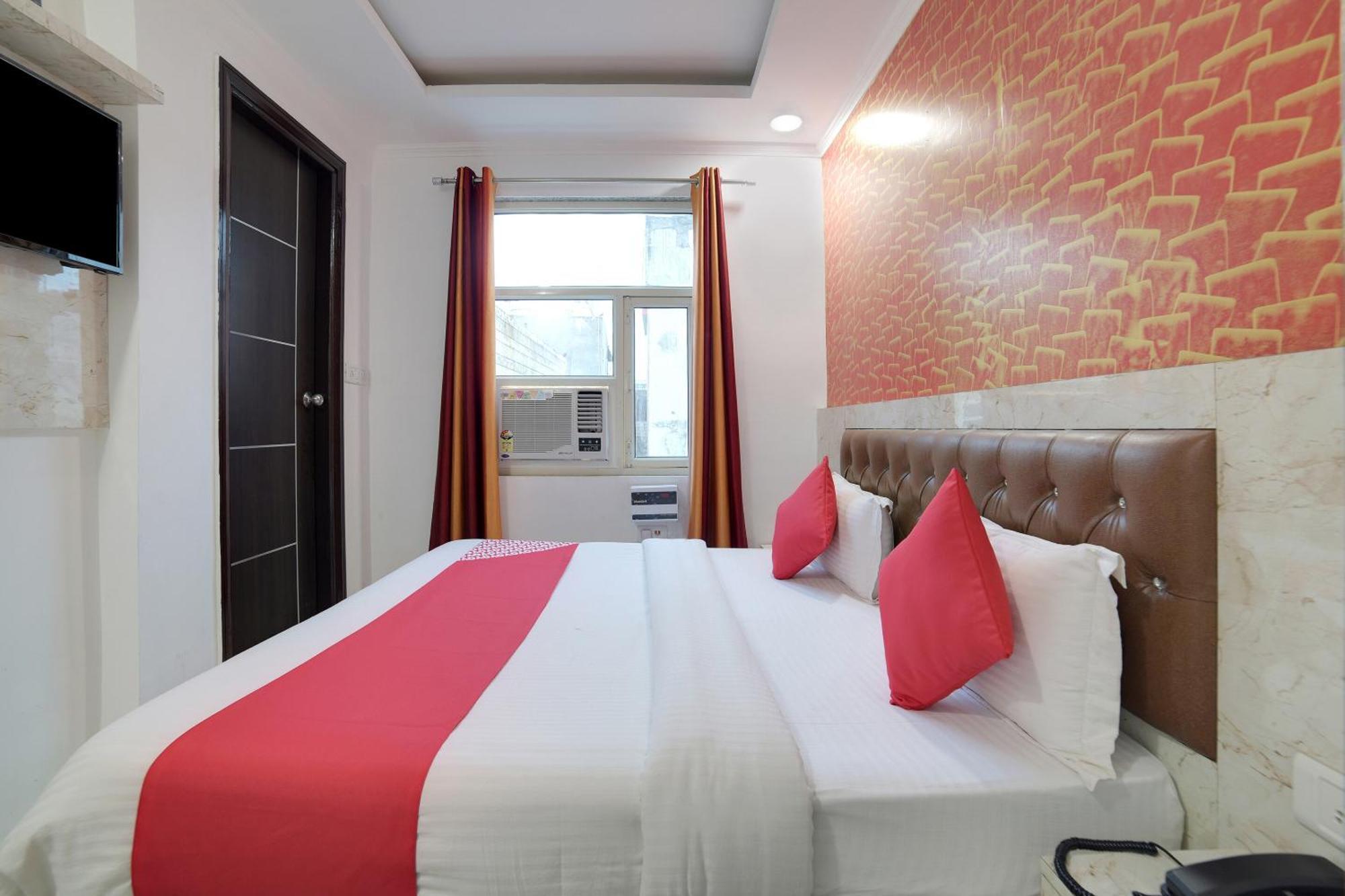ניו דלהי Hotel O Kanak Palace מראה חיצוני תמונה